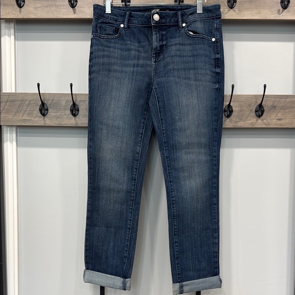 NWOT!! Women's Blue Jeans